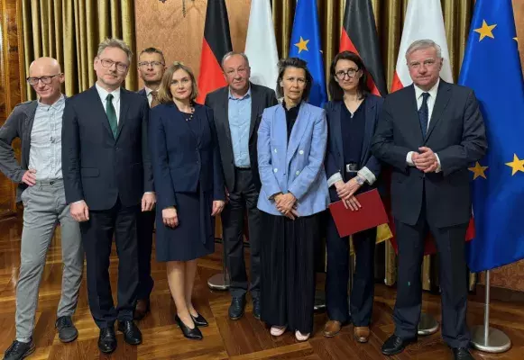 Członkowie i Członkinie Rady i Zarządu Fundacji Współpracy Polsko-Niemieckiej 