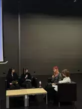 Dwujęzyczna konferencja "Energia Wiatrowa" studentów translatoryki Filologii angielskiej