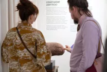 Odkrywanie ukrytego - wernisaż wystawy „Szczodrość form. Alfons Łosowski” w Muzeum UG