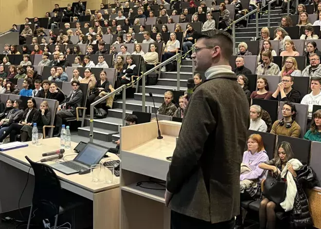 Spotkanie z konsulem Ambasady Stanów Zjednoczonych dotyczące wyjazdów studenckich do USA