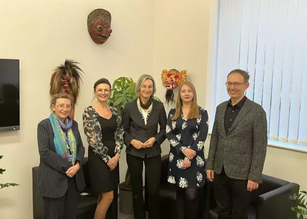 8 000 euro na organizację Blended Intensive Programme "Efektywna komunikacja i akwizycja…