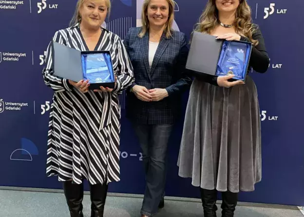 Dr Roksana Zgierska z Pracowni Badawczej Between.Pomiędzy Instytut Anglistyki i Amerykanistyki na…