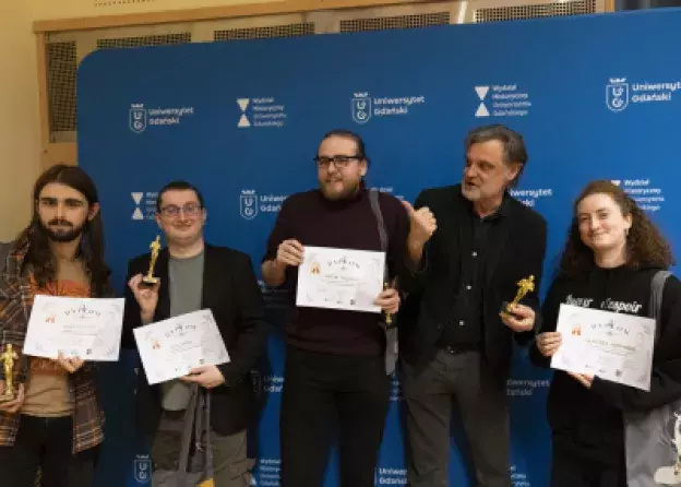 Wielki Quiz Filmowy. „Autorytet i źródło wielu…