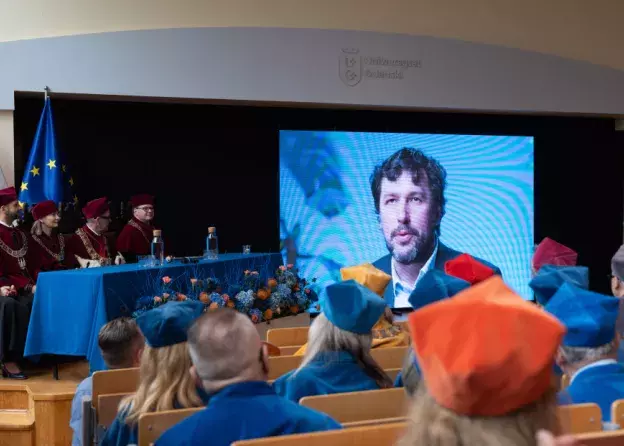 Święto UG: prof. UG dr hab. Tomasz Wiśniewski…