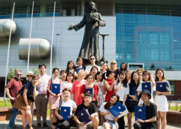 Zakończenie roku akademickiego dla studentów z Harbinu